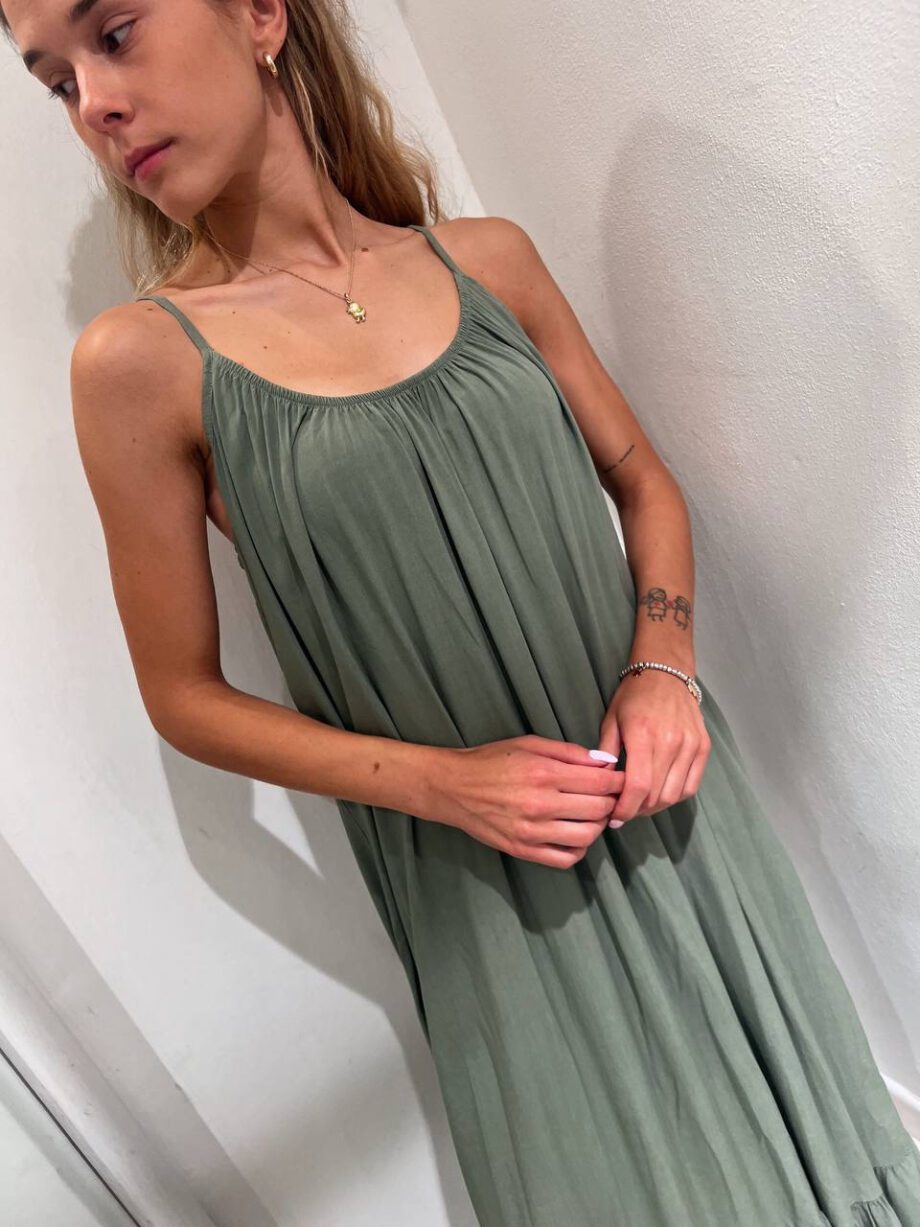 Shop Online Vestito lungo verde salvia con balza Souvenir