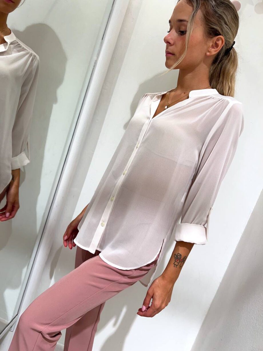 Shop Online Camicia bianca semitrasparente in georgette Kontatto