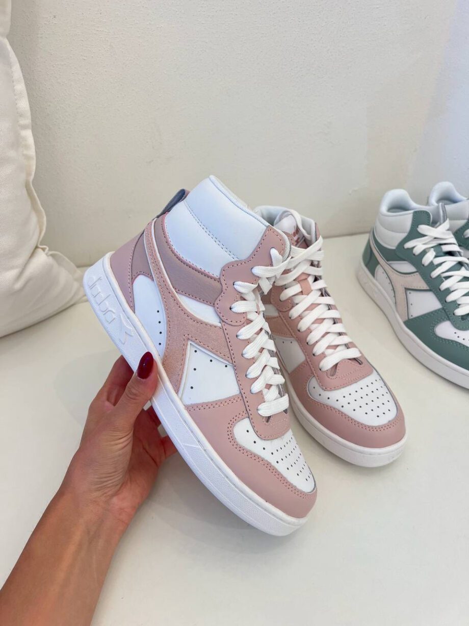 Shop Online Sneakers magic basket mid bianche e rosa Diadora