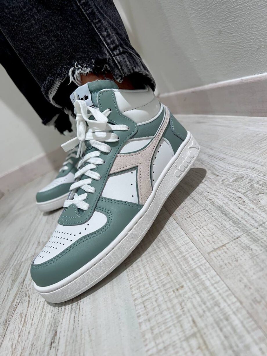 Shop Online Sneakers magic basket mid bianca e verde Diadora