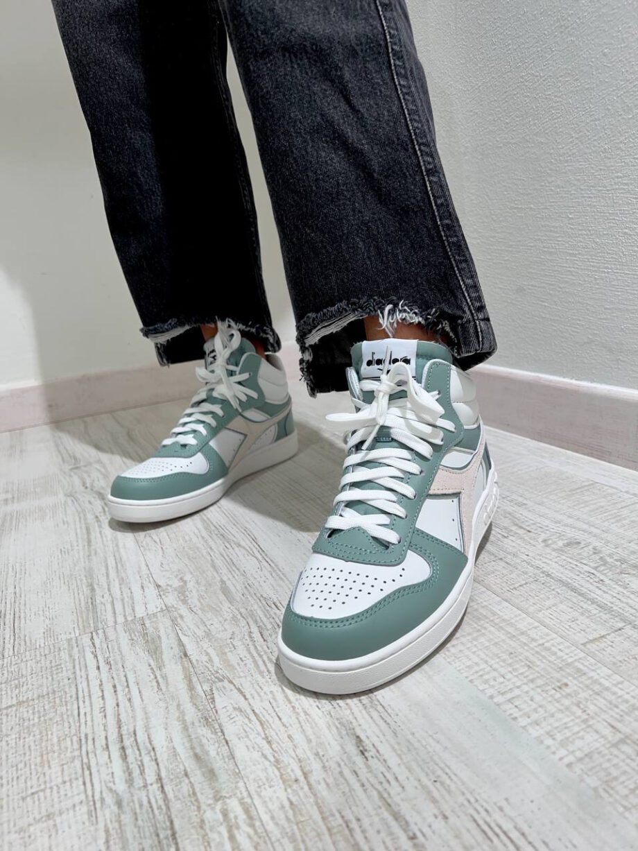 Shop Online Sneakers magic basket mid bianca e verde Diadora