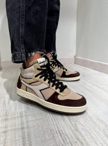 Shop Online Sneakers magic basket demi treated marrone Diadora