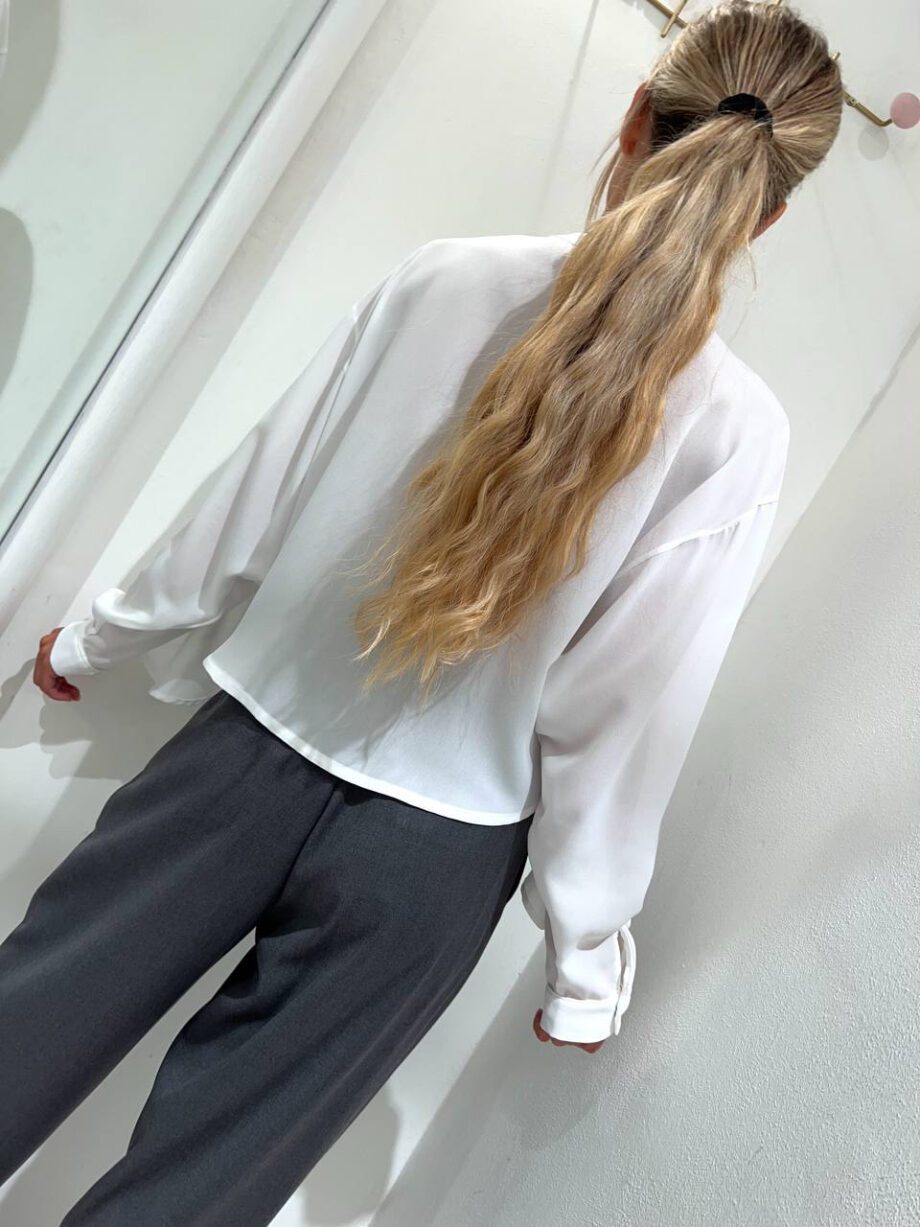 Shop Online Camicia corta bianca con rouches Kontatto