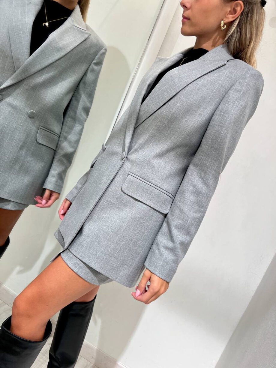 Shop Online Blazer doppiopetto grigio gessato Kontatto