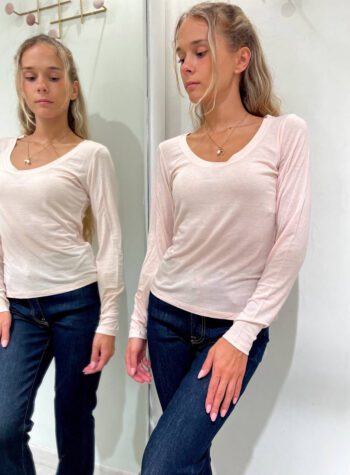 Shop Online Maglia rasata nude in viscosa Kontatto