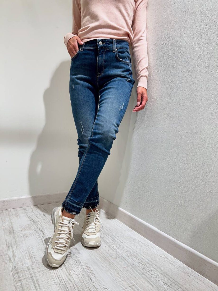 Shop Online Jeans Margot scuro skinny Vicolo