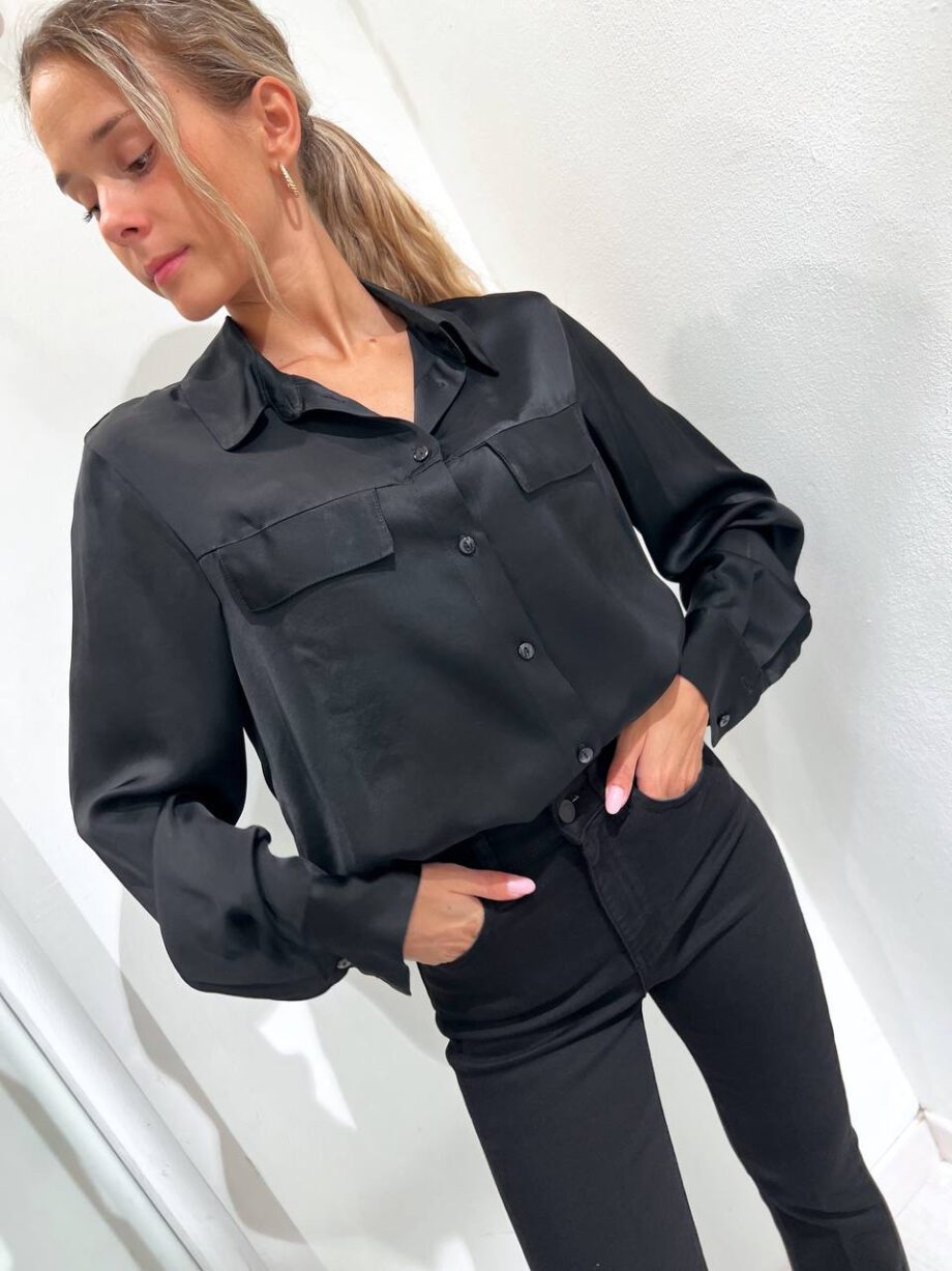 Shop Online Camicia nera in viscosa con patta HaveOne