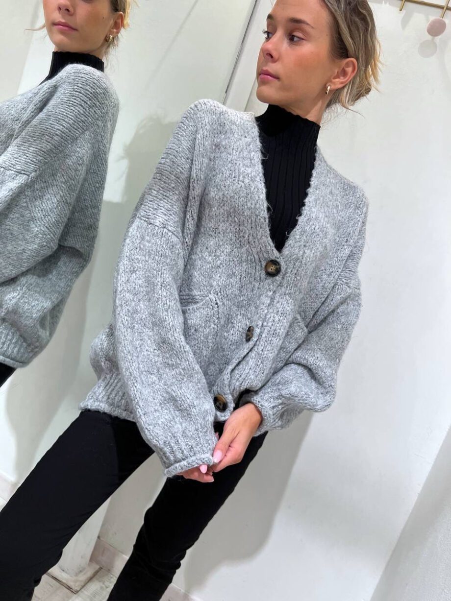 Shop Online Cardigan over in maglia grigio HaveOne