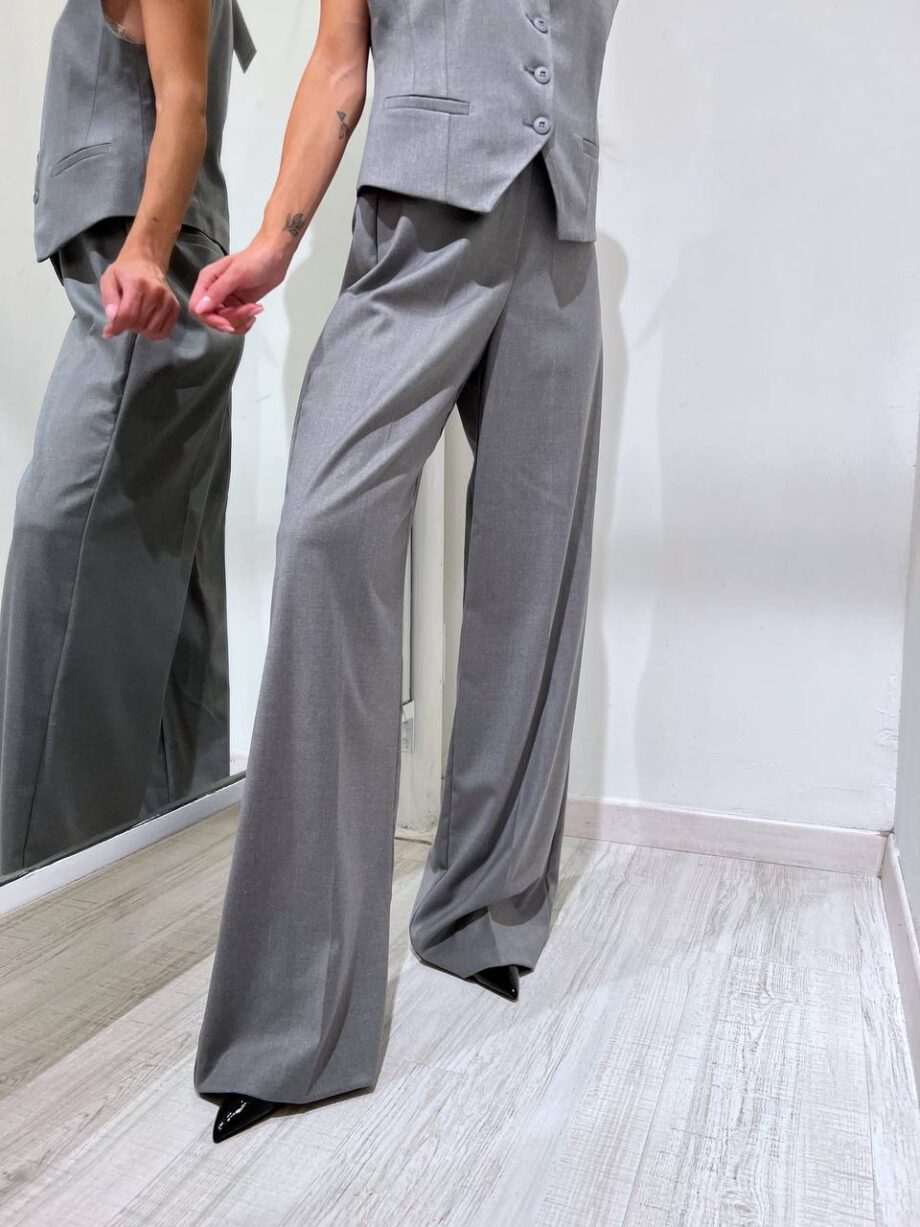 Shop Online Pantalone palazzo grigio con cintura HaveOne