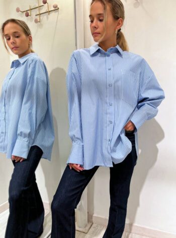 Shop Online Camicia over a righe azzurra Vicolo