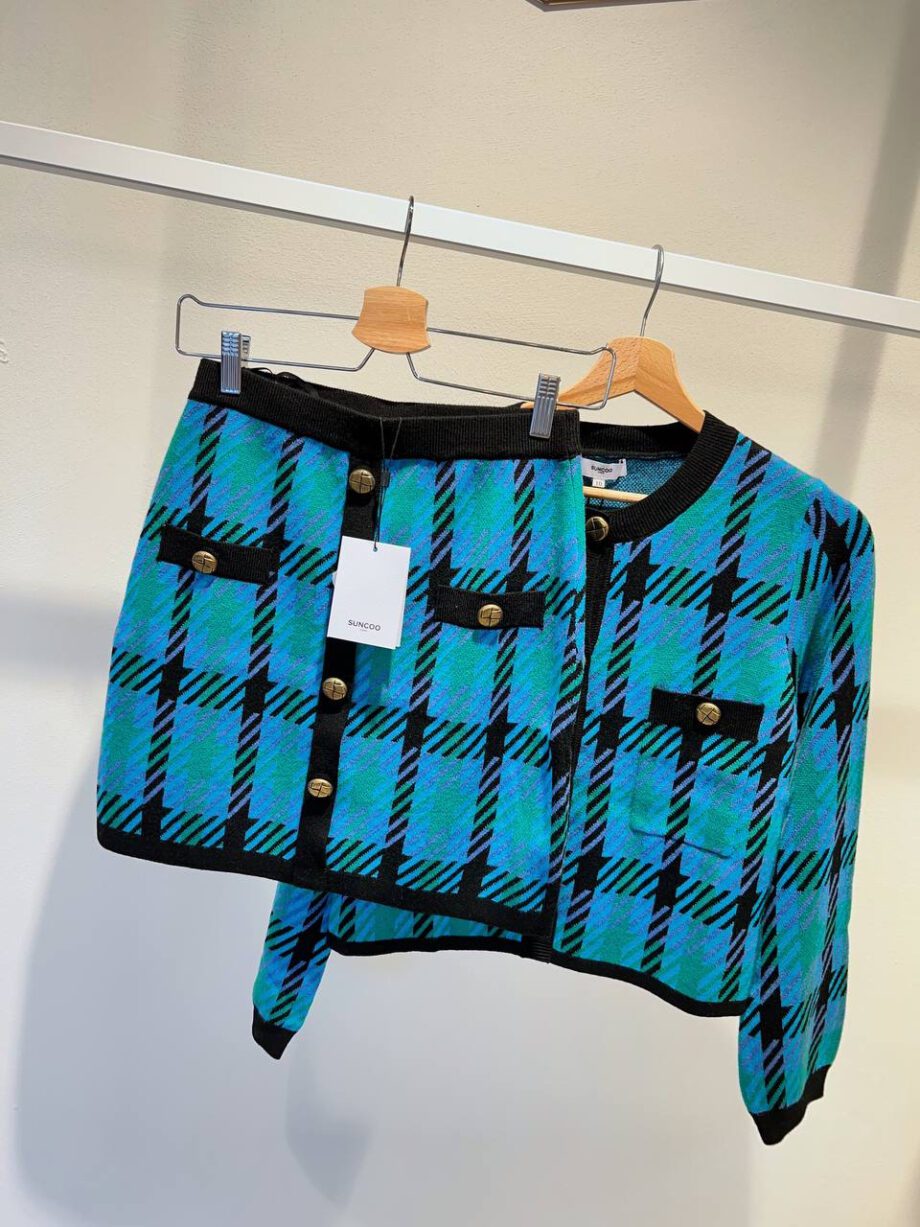 Shop Online Minigonna chanel azzurra e nera Suncoo