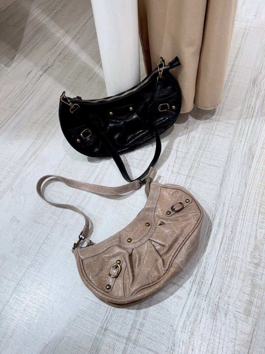 Shop Online Borsa a spalla luna beige vernice in pelle