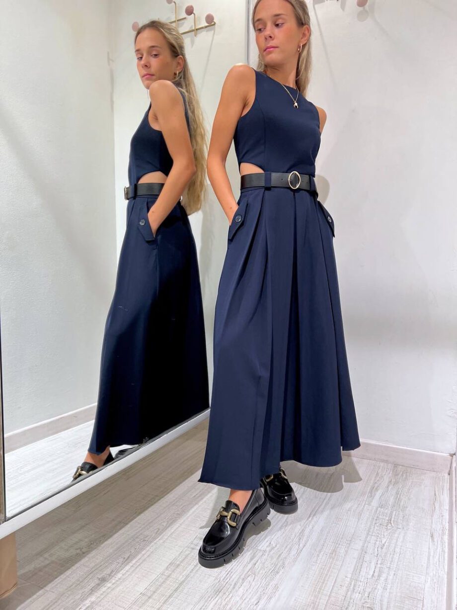 Shop Online Vestito lungo blu cut out Vicolo