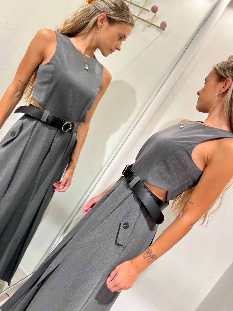 Shop Online Vestito lungo grigio cut out Vicolo