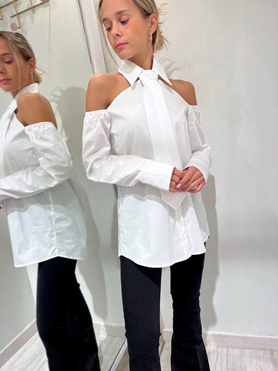 Shop Online Camicia bianca in cotone cut out cravatta HaveOne
