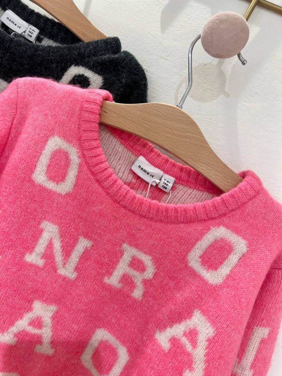 Shop Online Maglione rosa con lettere Name it