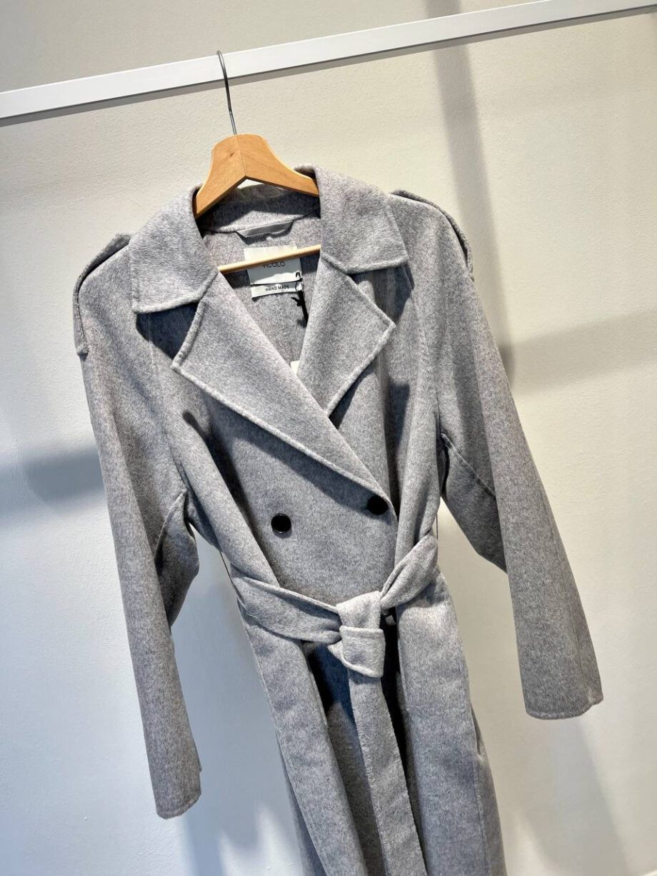 Shop Online Cappotto lungo grigio con frange Vicolo