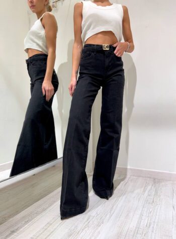 Shop Online Jeans palazzo nero con cintura Vicolo