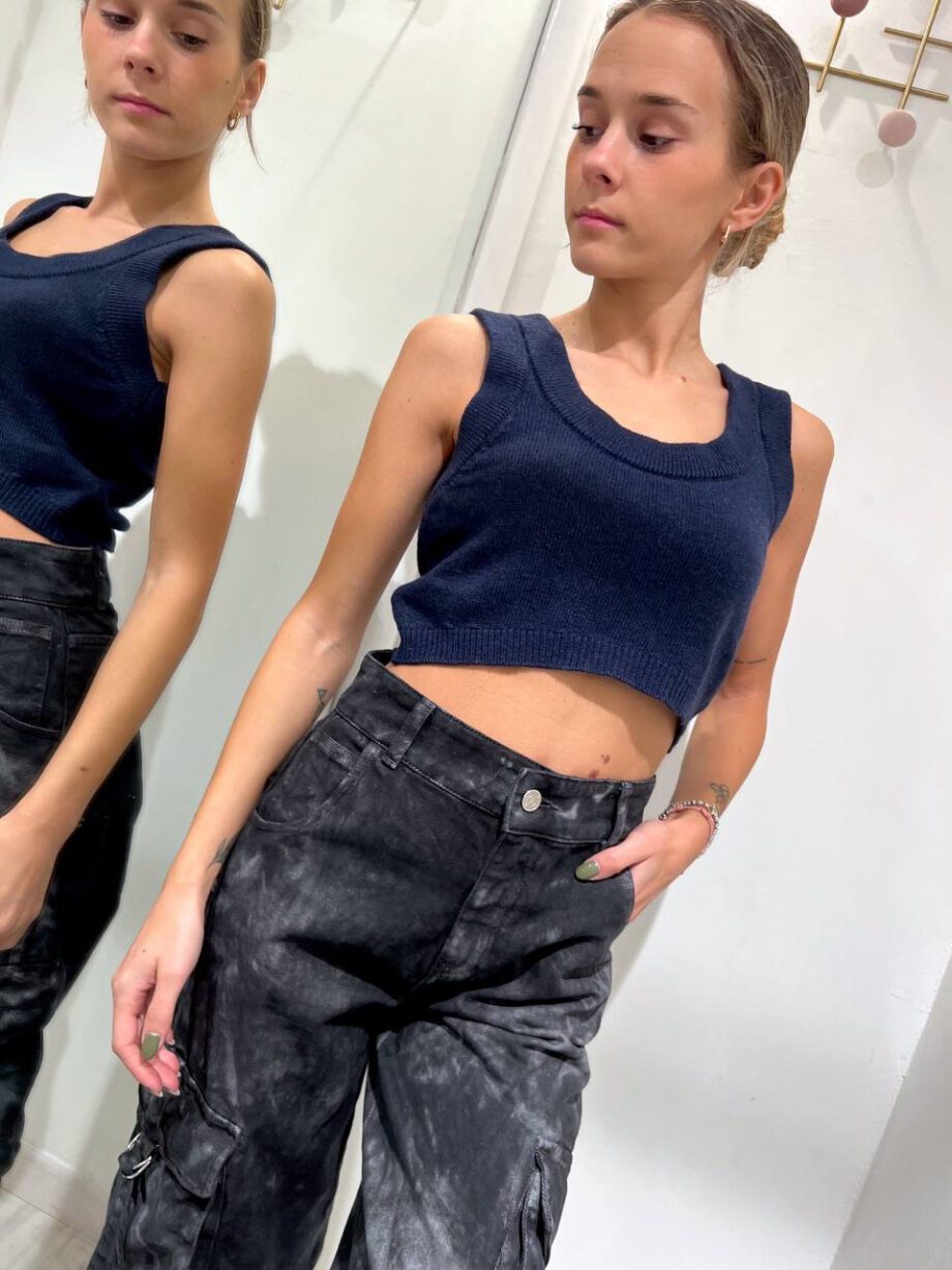 Shop Online Top crop in maglia blu Vicolo