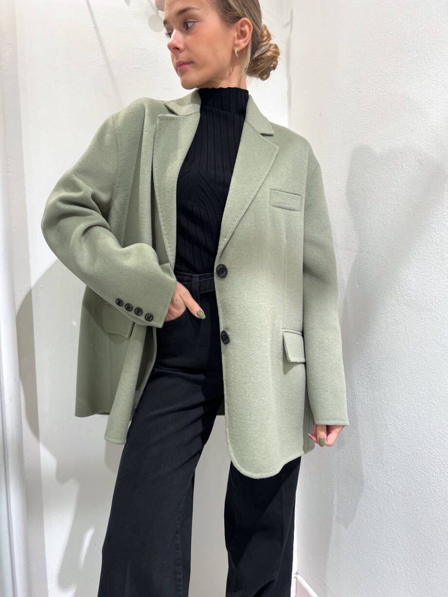 Shop Online Cappotto corto ovetto verde salvia Vicolo