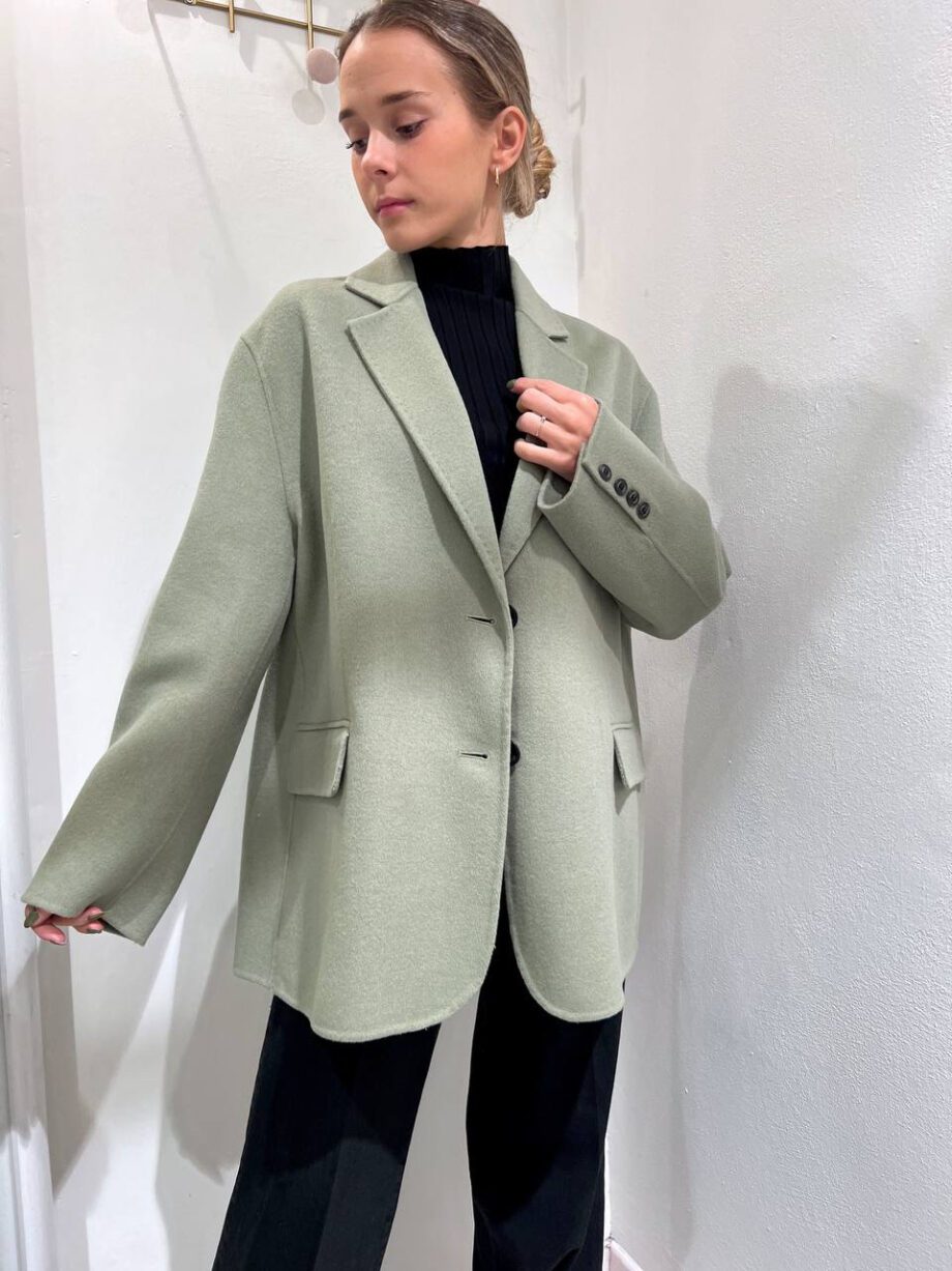 Shop Online Cappotto corto ovetto verde salvia Vicolo