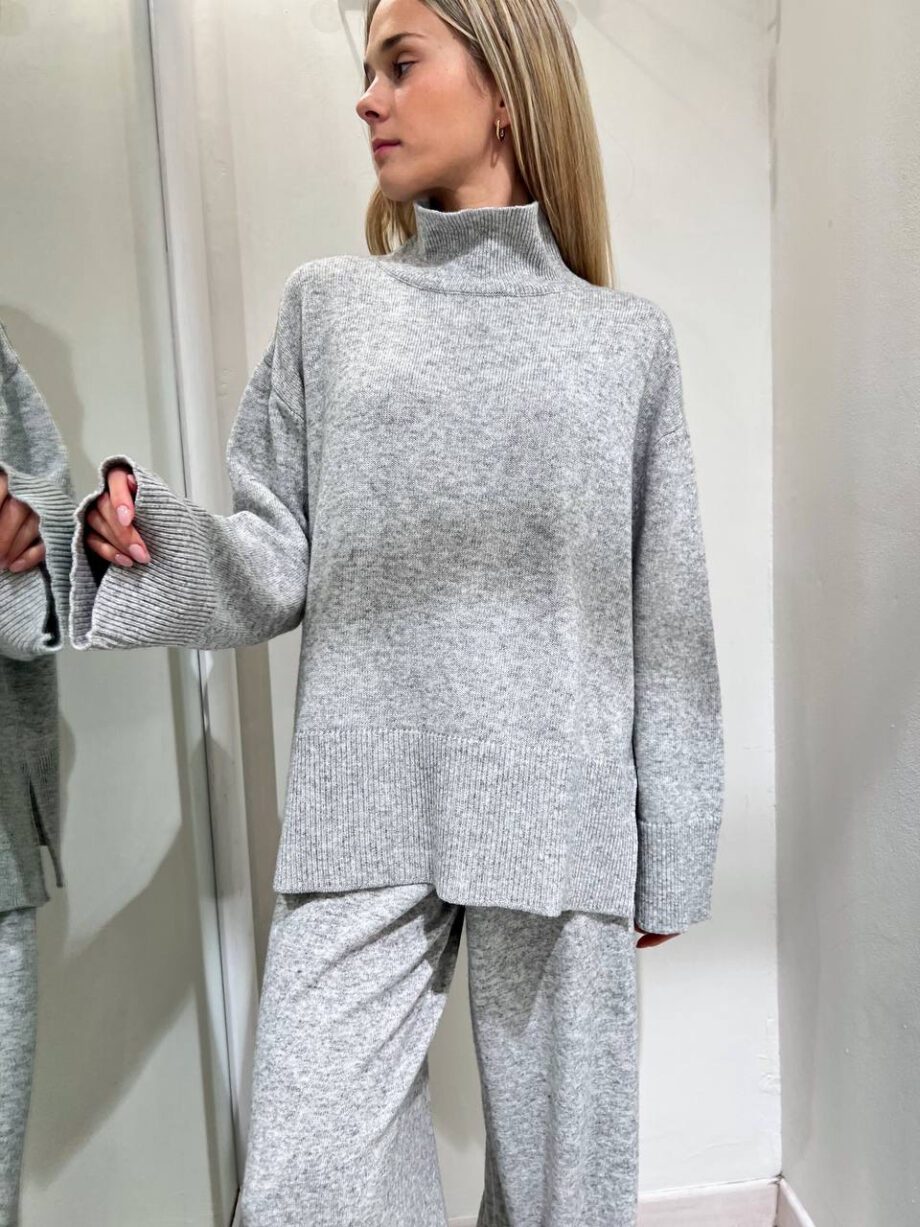 Shop Online Maglione ampio grigio con spacchi Vicolo