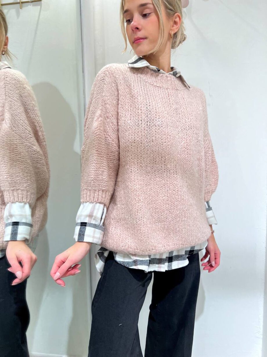 Shop Online Maglione ampio girocollo rosa nude Vicolo