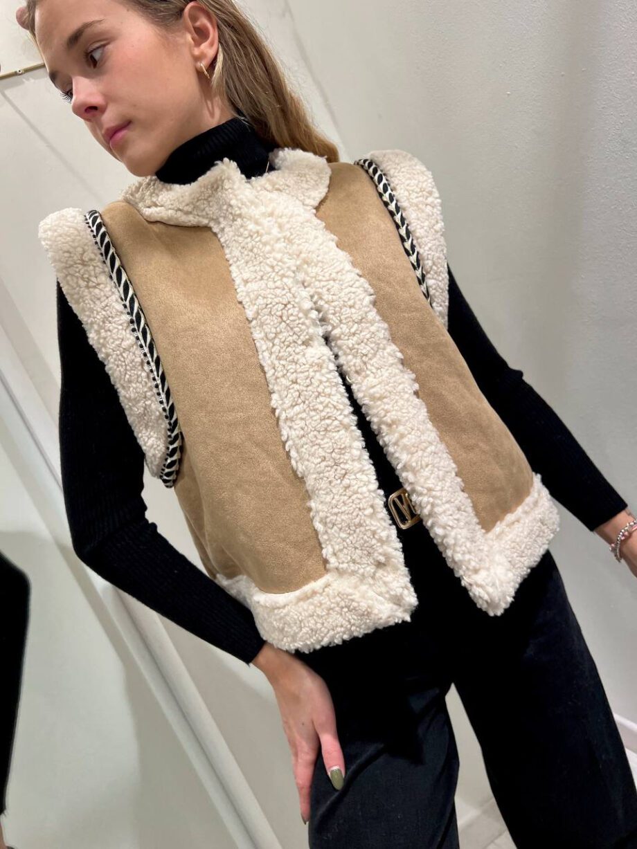 Shop Online Gilet eco montone beige con pelliccia Suncoo