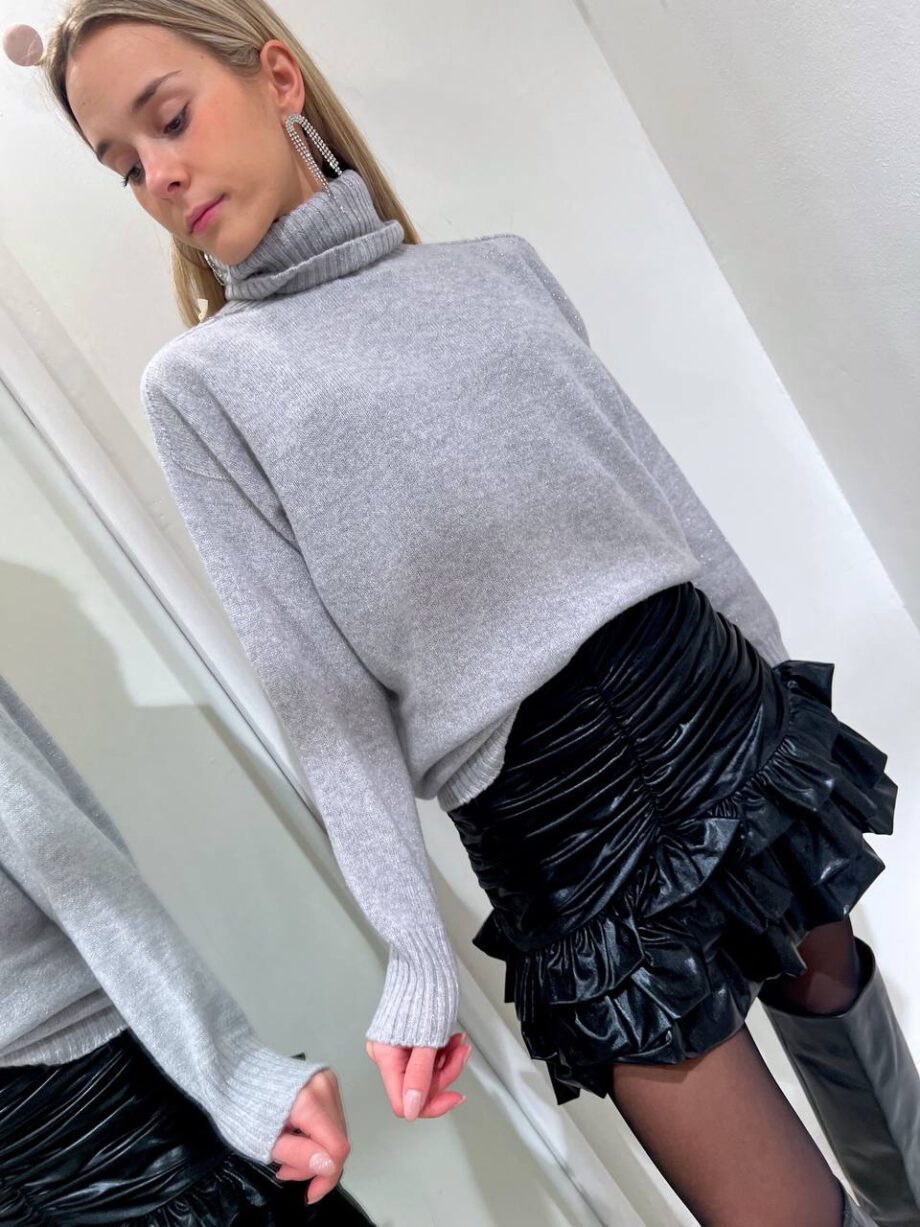 Shop Online Maglione grigio con lurex cut out Kontatto