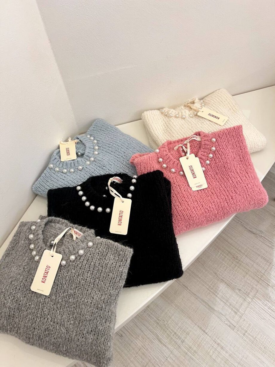 Shop Online Maglione girocollo grigio con perle Kontatto