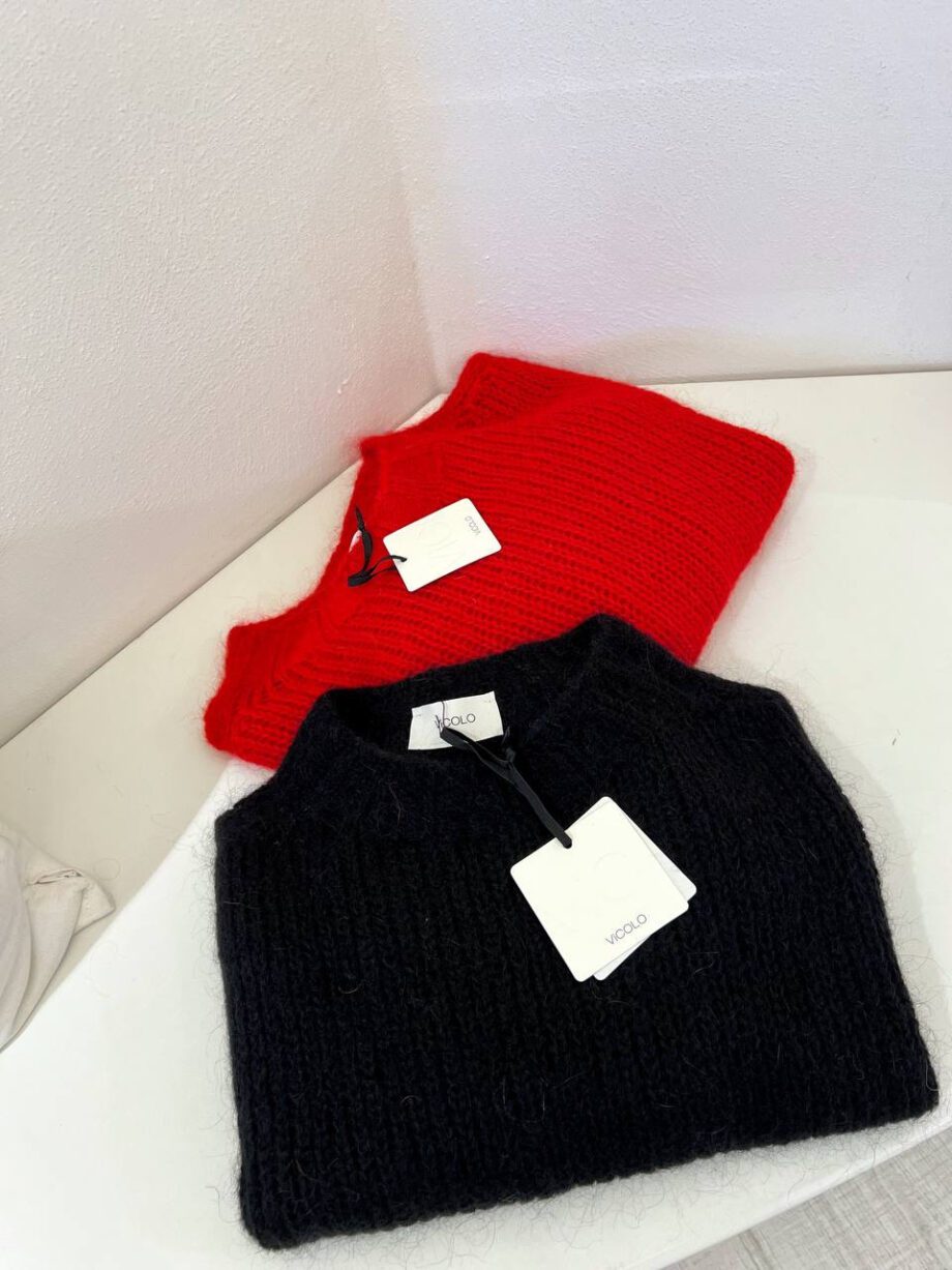 Shop Online Maglione ampio rosso con rotture Vicolo