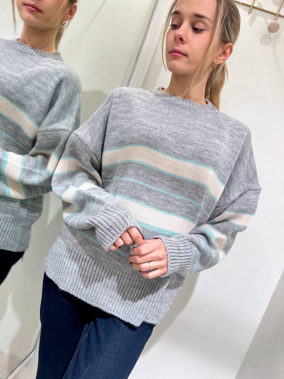 Shop Online Maglione grigio a righe azzurre e burro Vicolo