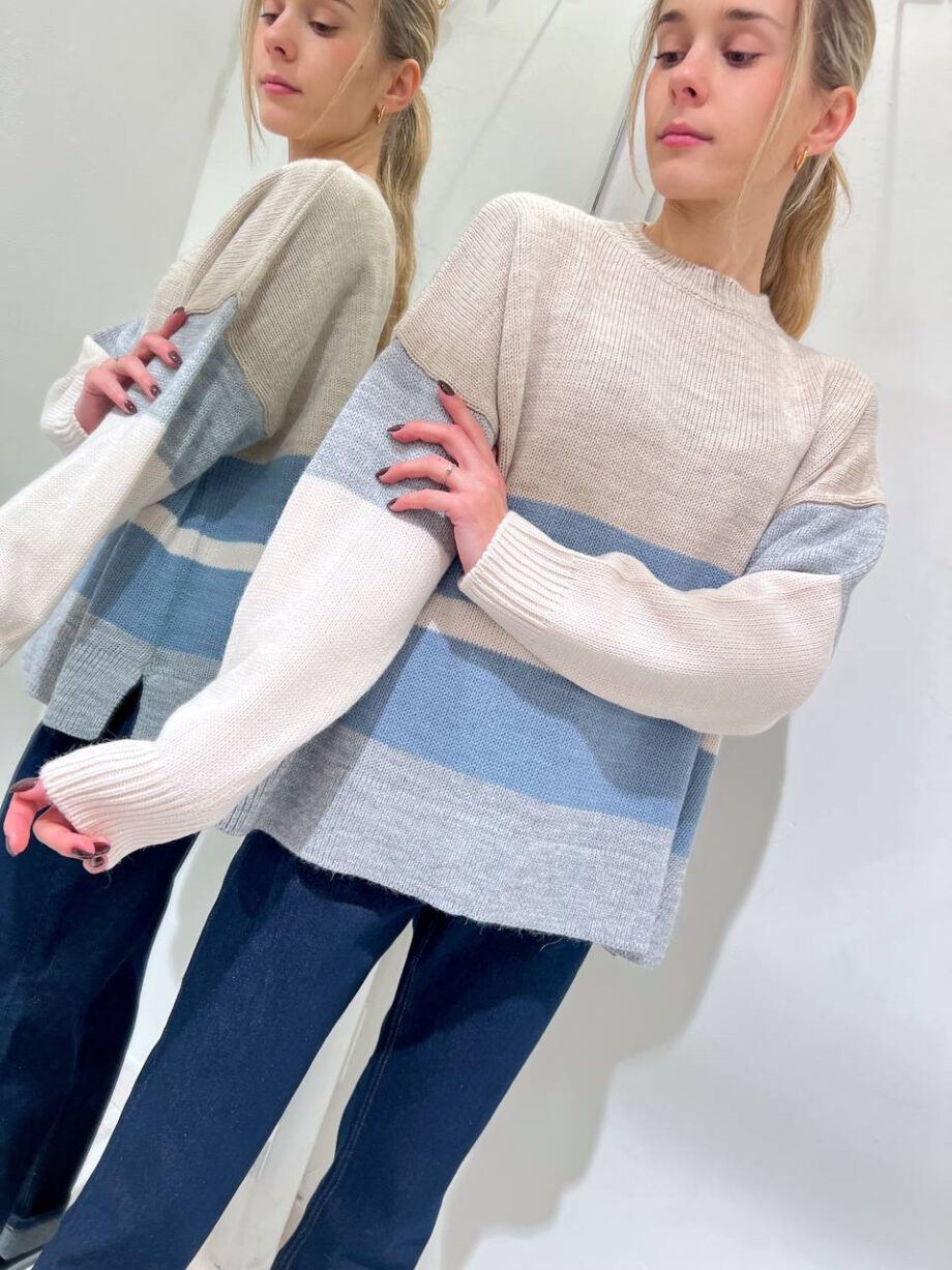 Shop Online Maglione beige a righe azzurre con spacchi Vicolo