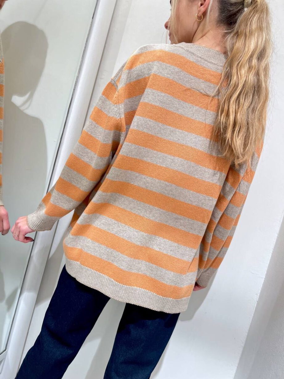 Shop Online Maglione over a righe arancio e beige Vicolo