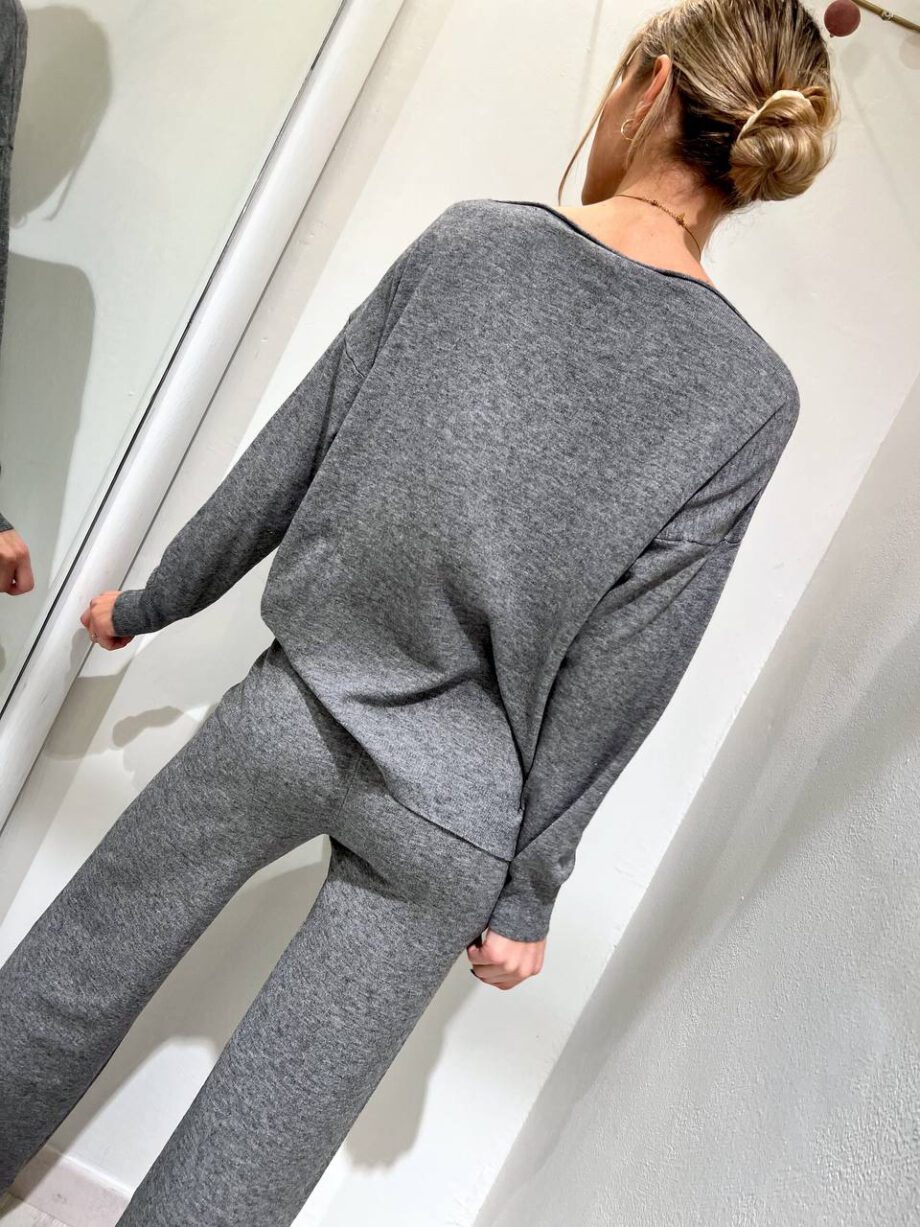 Shop Online Completo coordinato in maglia grigio Have One