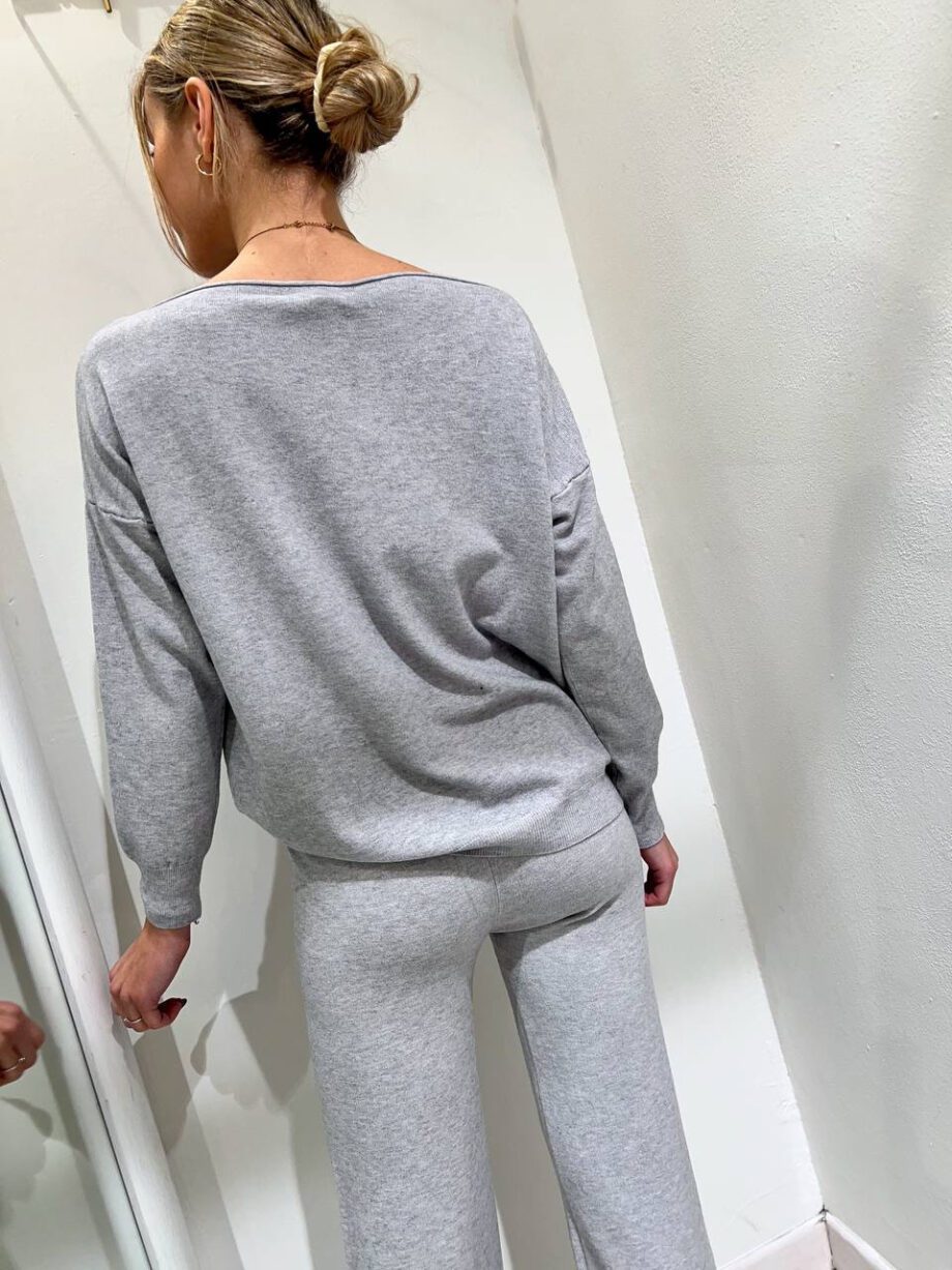 Shop Online Completo coordinato in maglia grigio perla Have One