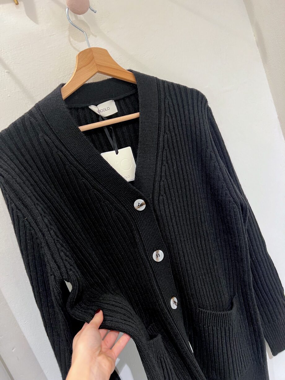 Shop Online Cardigan in maglia nero a coste Vicolo