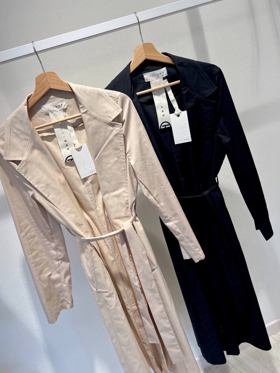 Shop Online Trench lungo beige con cintura HaveOne