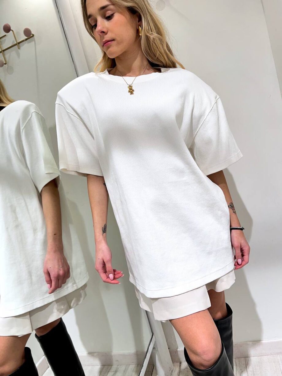Shop Online Maxi t-shirt bianca spalline imbottite Vicolo