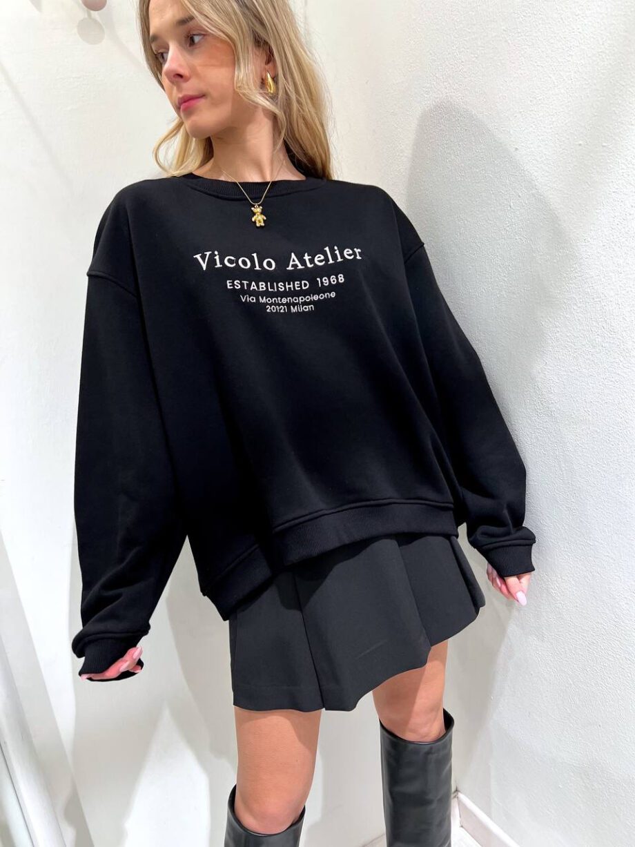 Shop Online Felpa oversize nera scritta logo Vicolo