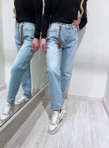 Shop Online Jeans Piper chiaro con bottoni lavorati Vicolo