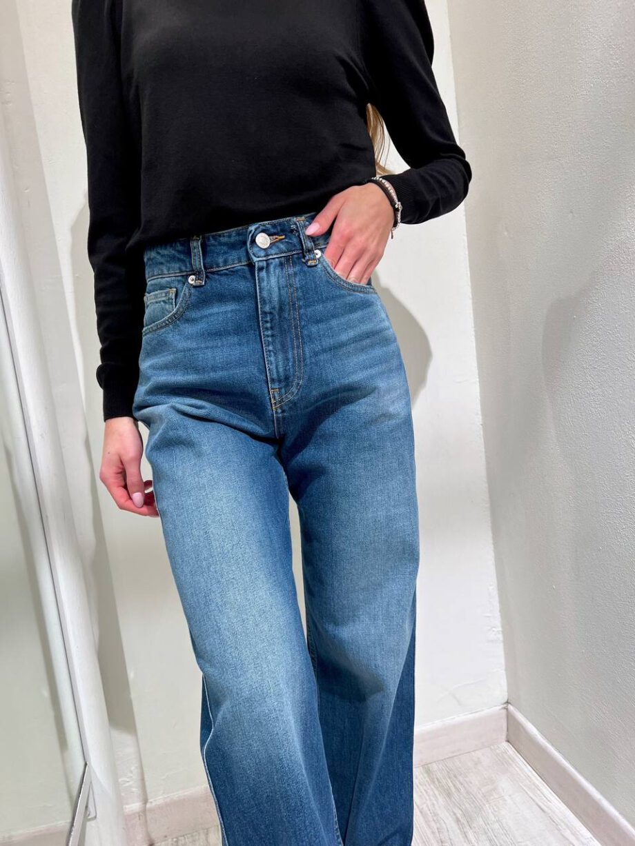 Shop Online Jeans Kate scuro con rovescia Vicolo