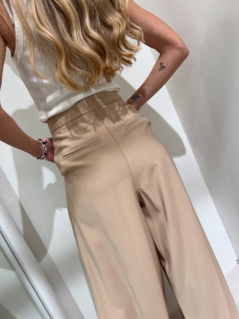 Shop Online Pantalone palazzo beige con pinces HaveOne