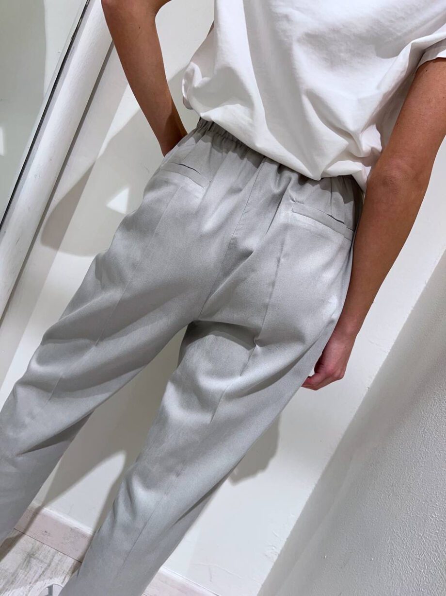 Shop Online Pantalone morbido a sigaretta grigio perla HaveOne