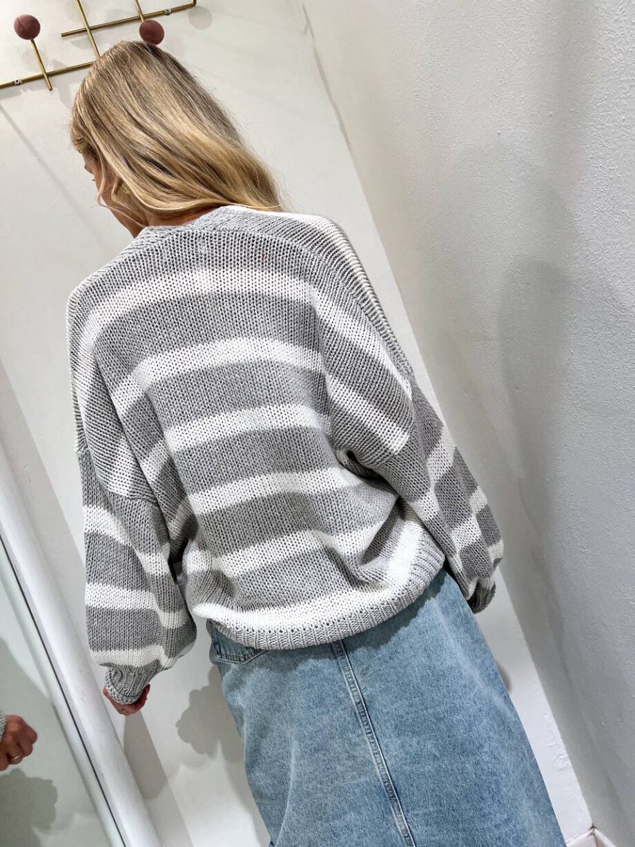 Shop Online Cardigan over a righe burro e grigio HaveOne