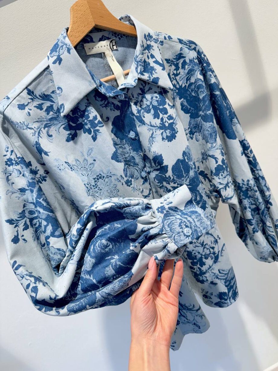 Shop Online Camicia azzurra fantasia floreale HaveOne