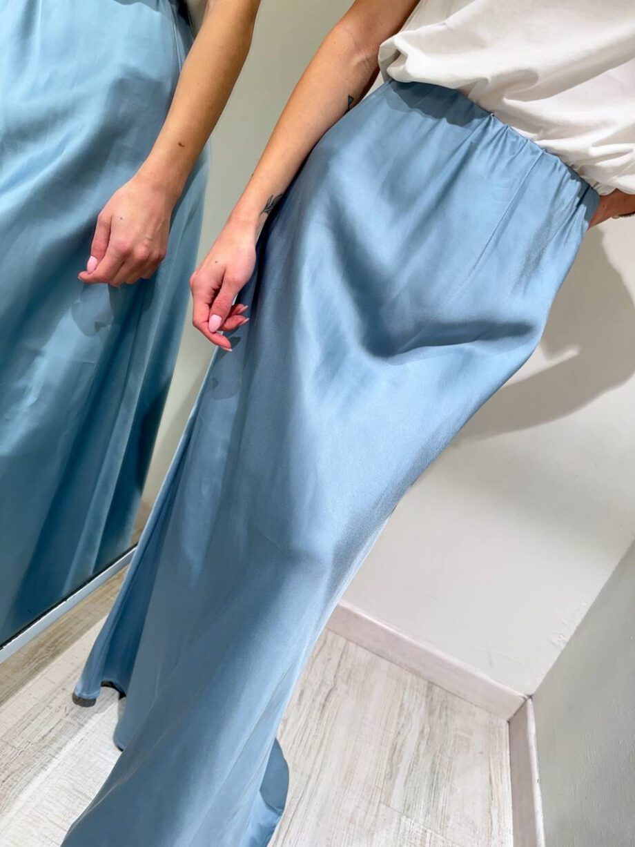 Shop Online Gonna lunga satin azzurra Vicolo