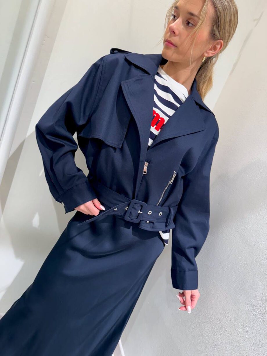 Shop Online Trench corto blu in cotone Vicolo