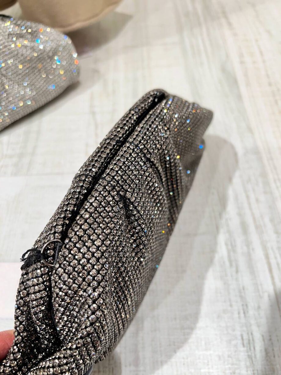 Shop Online Pochette clutch nera con strass argento Twentyfourhaitch