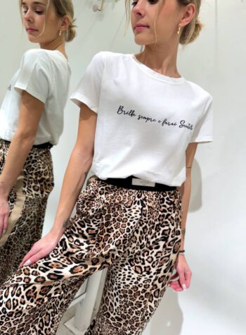 Shop Online T-shirt bianca ricamo brilla sempre e farai Scintille Vicolo